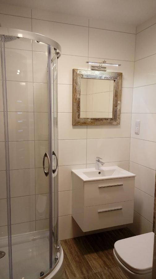 Leo House Hotel Gaj  Ngoại thất bức ảnh